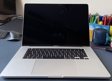 MacBook Pro 16’, i9, 16Gb RAM, 1Tb SSD