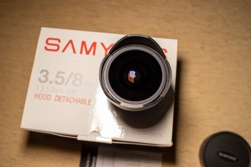 Samyang 8mm 3.5 UMC fish-eye CSII