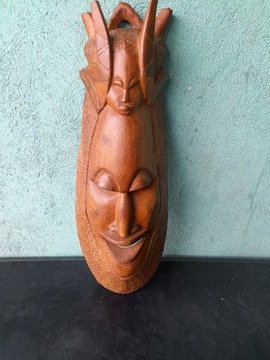 Maska drewniana duża