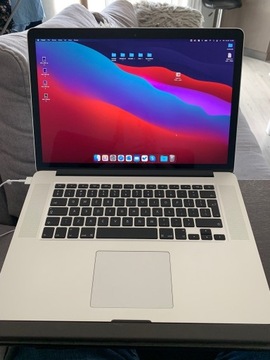 MacBook Pro 15,4 (mid 2014 r.)
