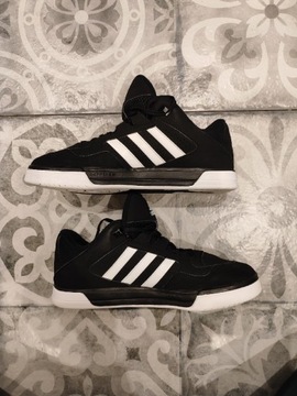 Budy Adidas adidasy czarne 41 1/3