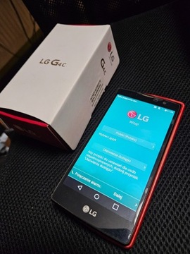 LG G4C smartphone plus pudełko LG-D722