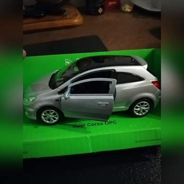 Opel Corsa OPC 1:34