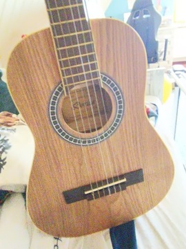 Gitara dla dziecka 