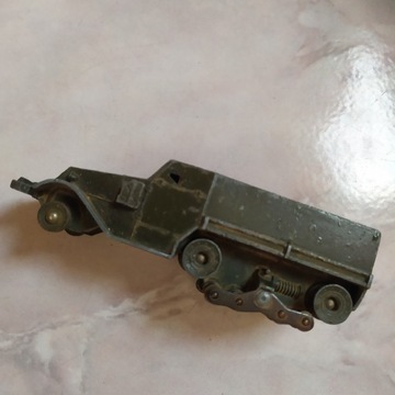 Dinky Toys 822 pojazd wojskowy uszkodzony