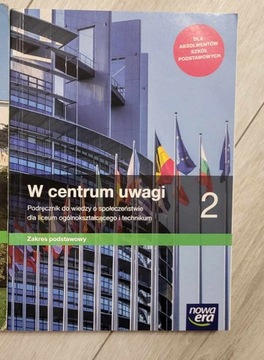 podręcznik  WOS "W centrum uwagi" 