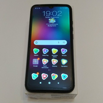 Smartfon Xiaomi Redmi 9AT prawie NOWY z etui