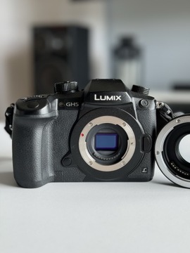 Panasonic Lumix GH5