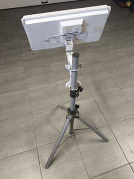 Antena sat selfsat H30d +tripod