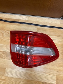 Oryginalna lampa tylna lewa Mercedes Benz A164