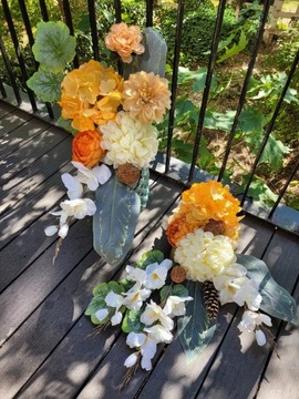 Kompozycja kwiatowa wiązanka bukiet na grób pomnik