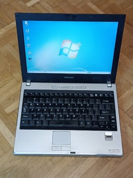 Laptop Toshiba Satelite pro u200
