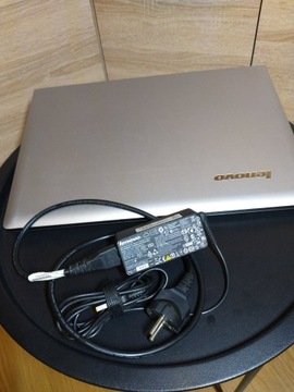 Laptop LENOVO G50-30