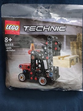 LEGO 30655 Technic WÓZEK WIDŁOWY Z PALETĄ 