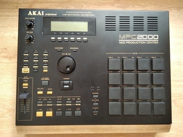 AKAI MPC 2000_ Black and Gold Custom