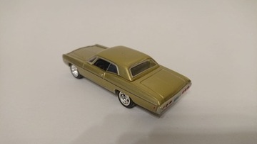 1/64 Chevrolet Impala 1968 Johnny LIghtning