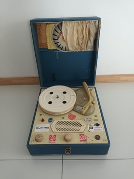 Gramofon Unitra Bambino walizka G-410 1966 rok