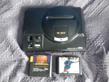 Konsola Sega Megadrive + 2 gry