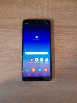 Smartfon Samsung Galaxy A8 4 GB / 32 GB 4G (LTE) czarny