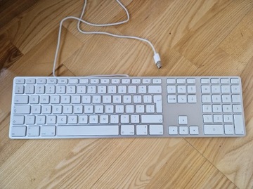 Klawiatura Apple A1243 - stan bdb - QWERTY USB