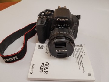 Lustrzanka Canon EOS 850D z obiektywem 