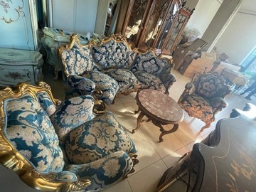 Wypoczynek barokowy fotele sofa półokrągła stolik