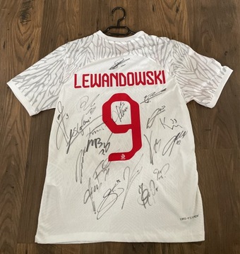 Lewandowski koszulka autografy Polski certyfikat