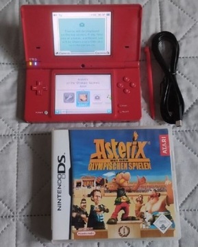 Nintendo DSI z grą
