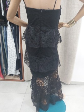 Piękna koronkowa sukienka Trendyol r. 40 czarna 