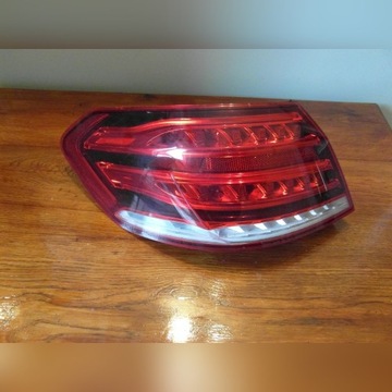 mercedes w 212 lift 12r lampa tylna lewa