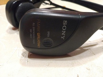 Sony SRF-HM22 Walkman ze słuchawkami i radiem