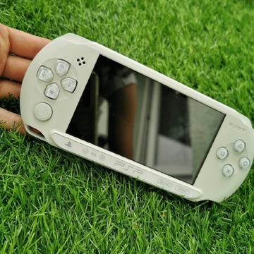 PSP konsola