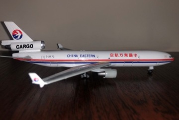 CHINA EASTERN CARGO McDONNELL DOUGLAS MD-11F DRAG