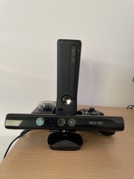 Xbox 360 + KINECT