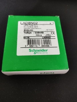 Styki pomocnicze Schneider LAB8N02 