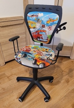 Krzesło biurkowe obrotowe dziecięce