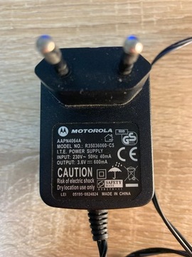 Ładowarka Motorola AAPN4064A Model: R35036060-C5