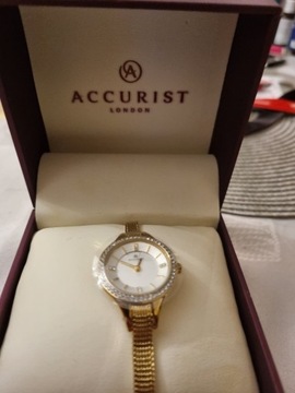 Accurist  damski zegarek cyrkonie swarovski nowy 