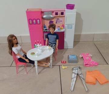 Domek lalki Barbie zestaw meble kuchenne łazienka akcesoria Mattel 