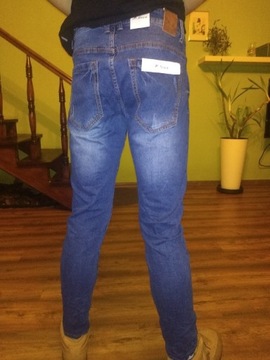 Spodnie męskie jeansowe niebieski M.Sara r 36