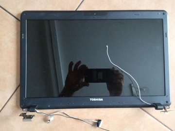 Toshiba C660 kompletna matryca uszkodzona