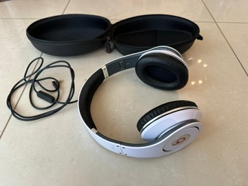 Monster Studio Beats by dr. dre