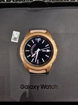 Galaxy watch gold