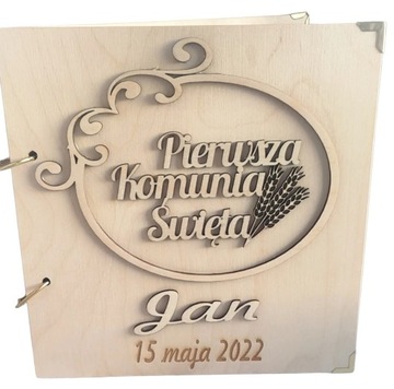 Pamiątka,Komunia, album drewniany
