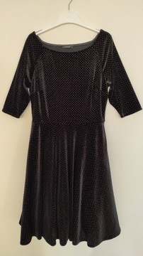 Czarna sukienka ze srebrnymi kropeczkami, Orsay, r