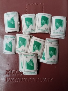 Znaczki pocztowe postacie około 180szt 