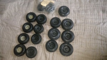 Kółka modelarskie gumowe bieżnikowane do modelu sa