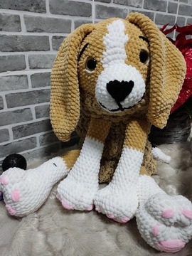 Pies szydełkowy Beagle schowek na piżamkę prezent