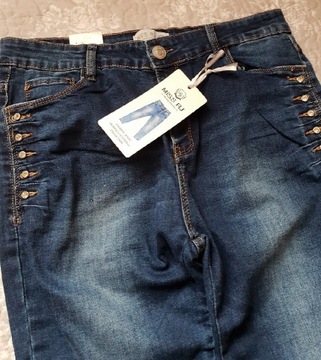 Nowe jeansy bez dziur roz 44