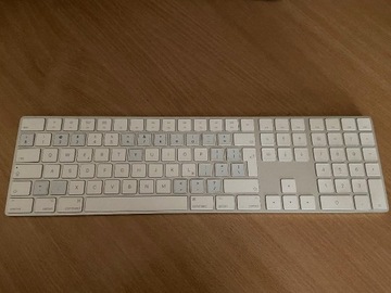 Apple Magic Keyboard 2 z blokiem numerycznym A1843